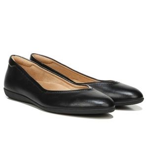 Naturalizer Vivienne Ballet Flat